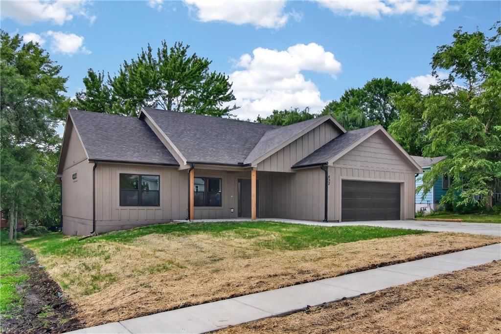 405 N Armstrong Street — photo 3
