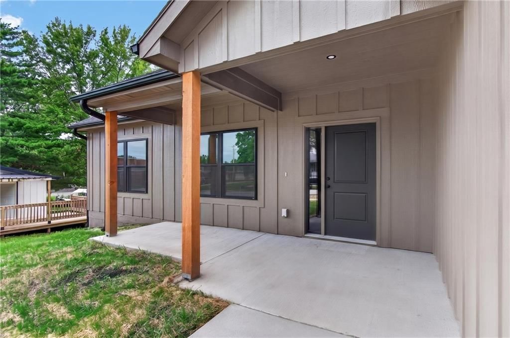 405 N Armstrong Street — photo 6