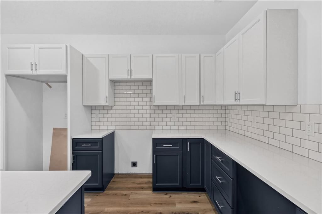 405 N Armstrong Street — photo 22