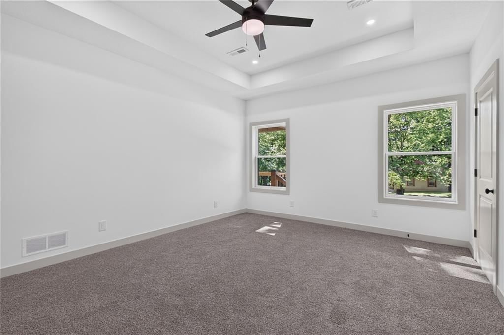 405 N Armstrong Street — photo 29