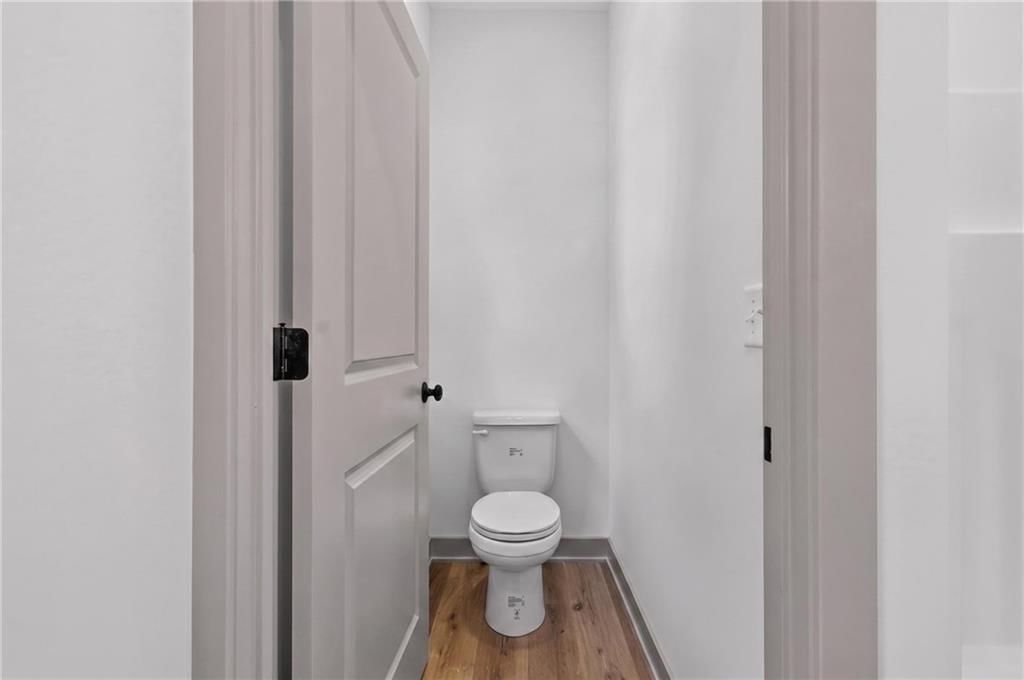 405 N Armstrong Street — photo 35