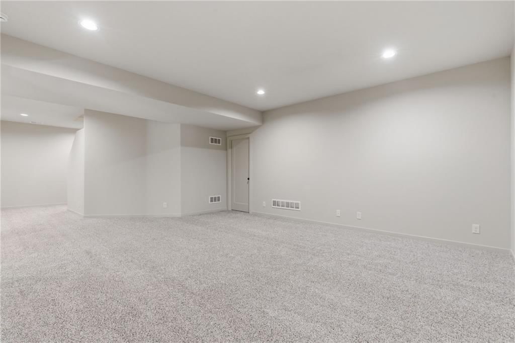 12406 W 170th Terrace — photo 44