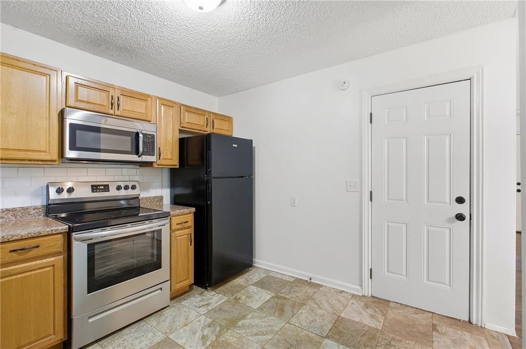 5249 N Richmond Avenue — photo 22