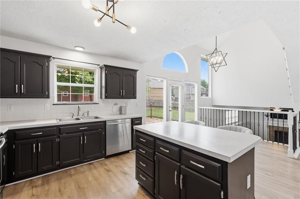 1906 Choctaw Drive — photo 20