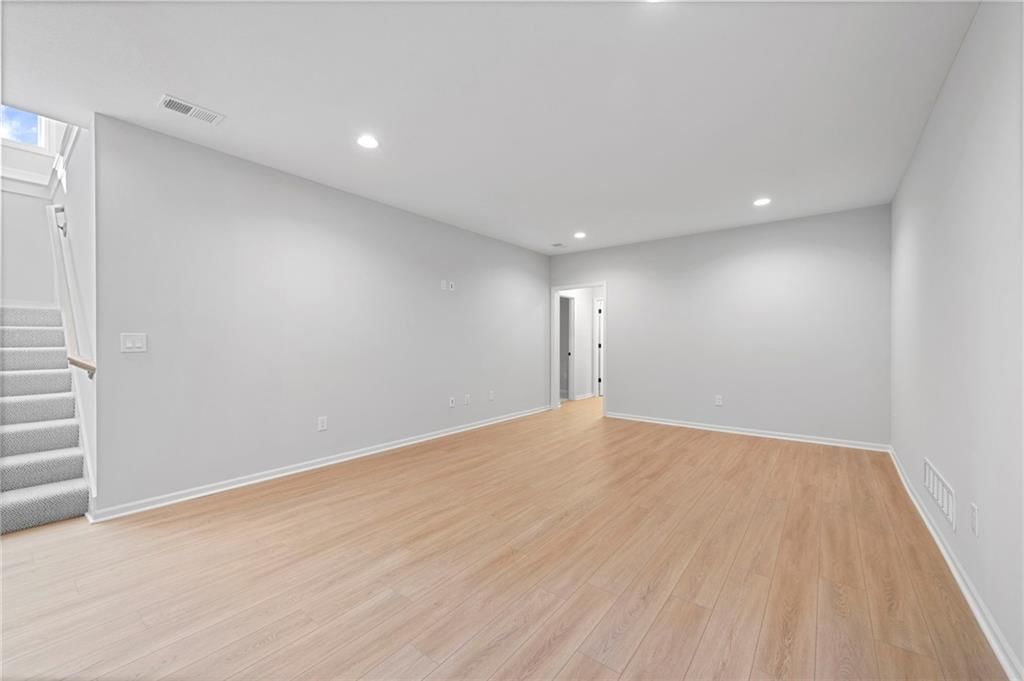 14659 Merion Lane — photo 10