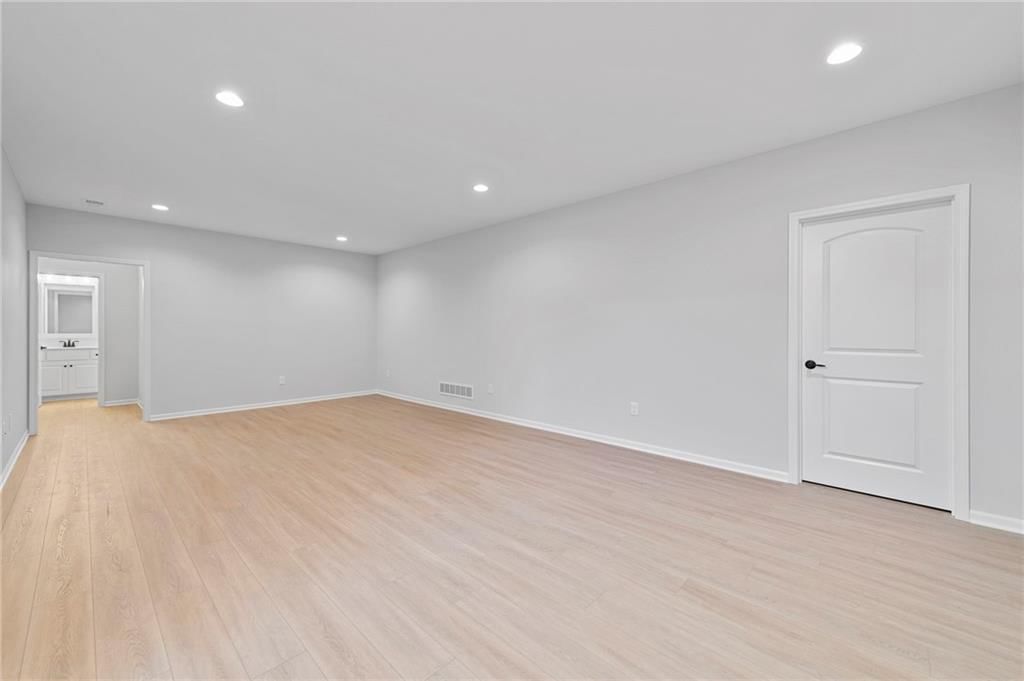 14659 Merion Lane — photo 26
