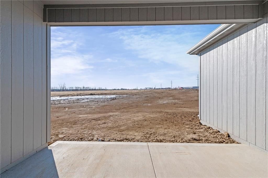 14659 Merion Lane — photo 30