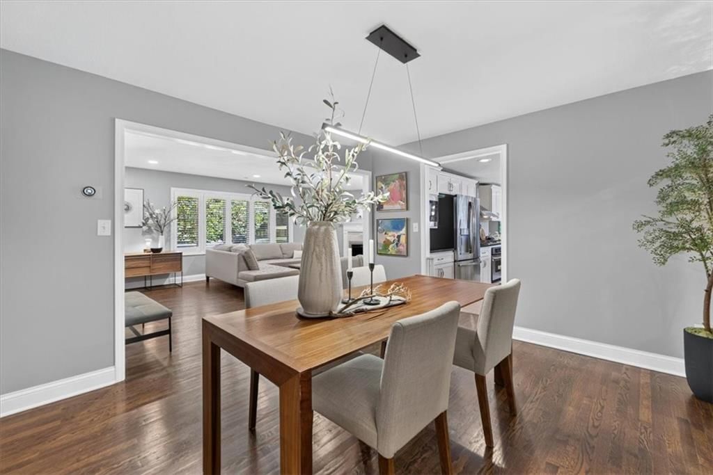 5726 Howe Drive — photo 32