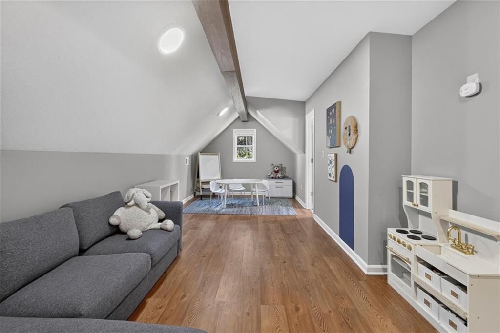 5726 Howe Drive — photo 45