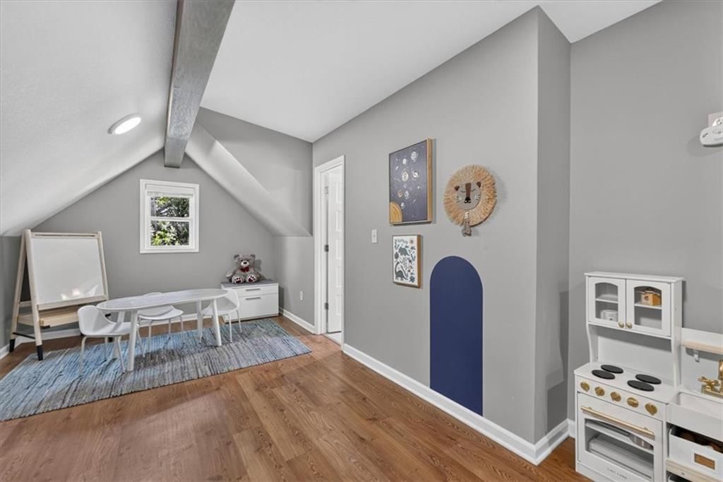 5726 Howe Drive — photo 46