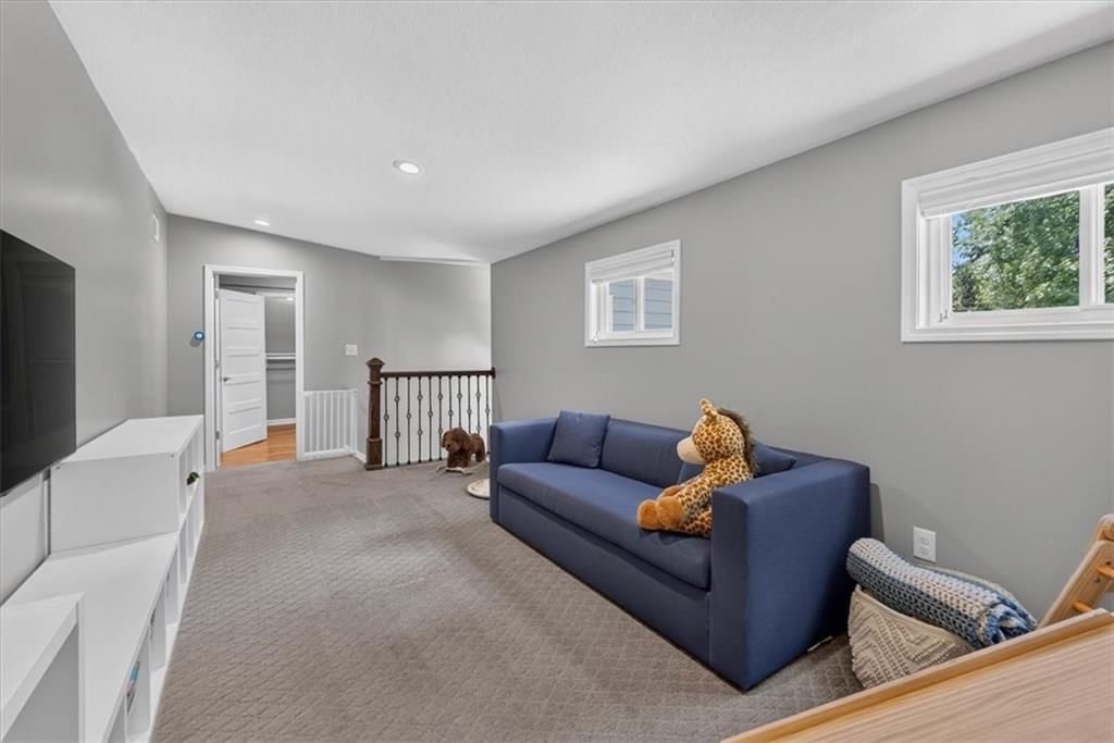 5726 Howe Drive — photo 48