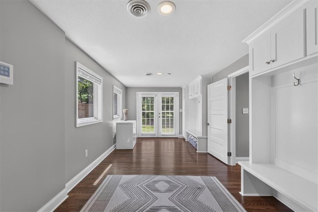 5726 Howe Drive — photo 58