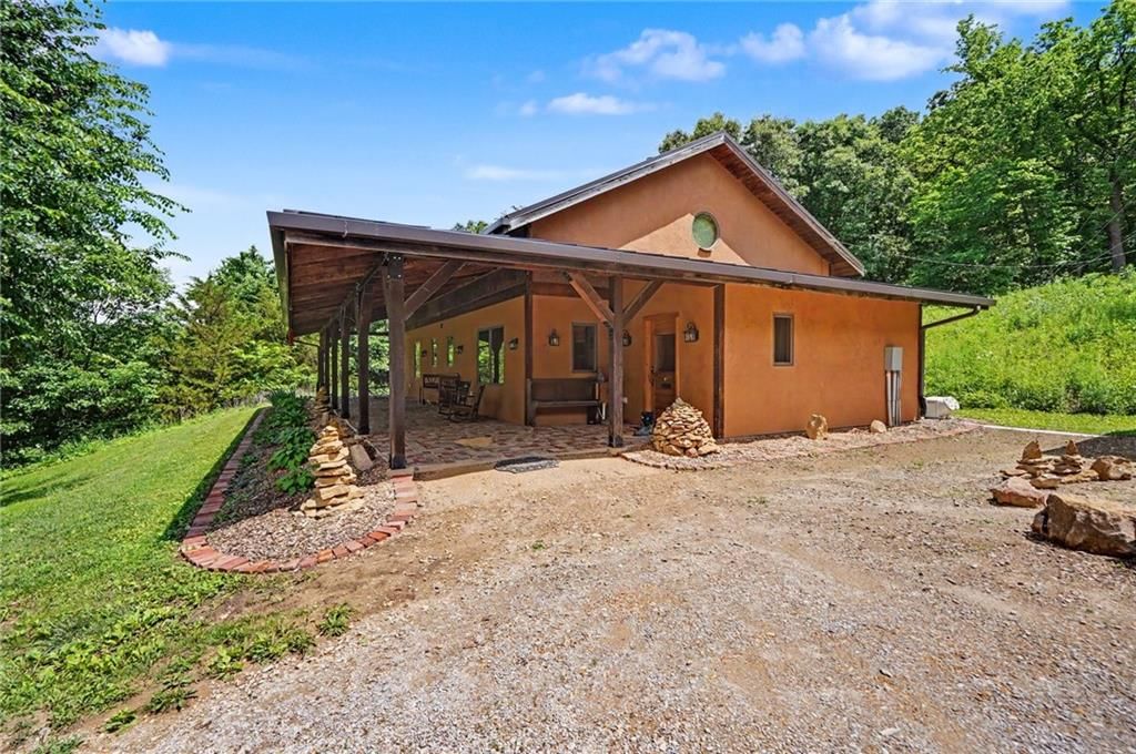 3395 Buck Creek Road — photo 6