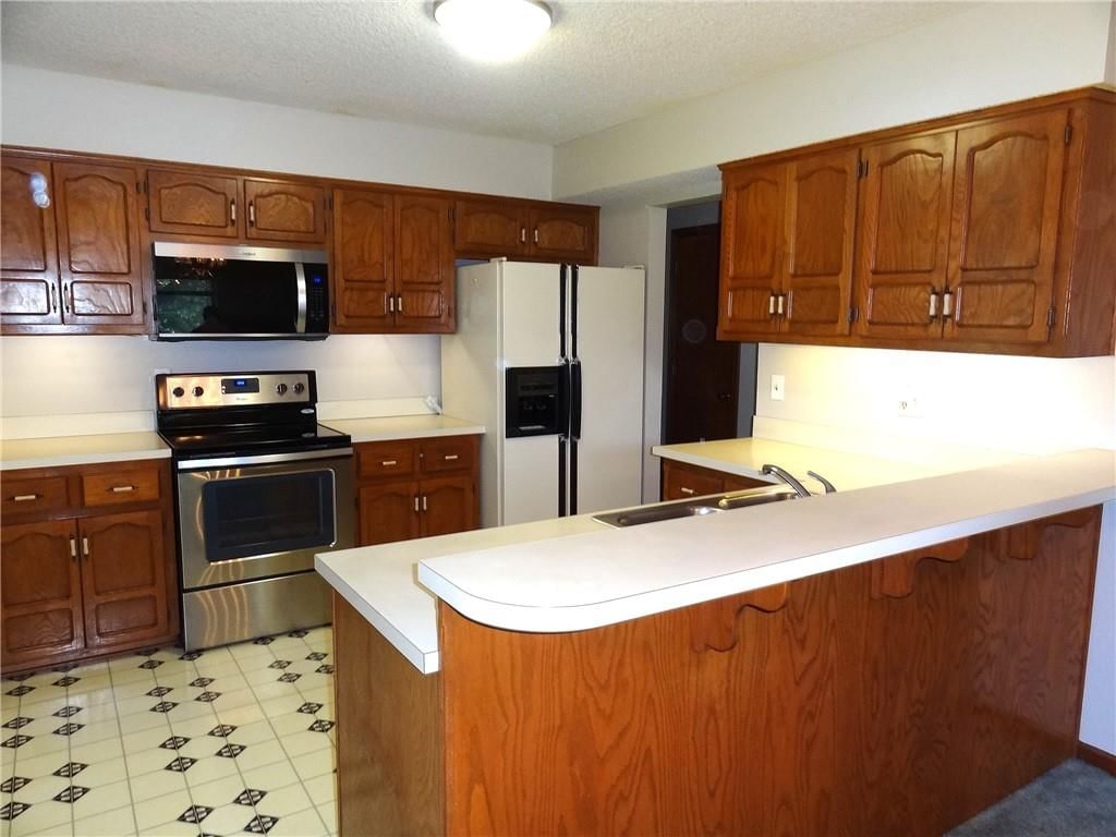 6807 Orchard Street — photo 9