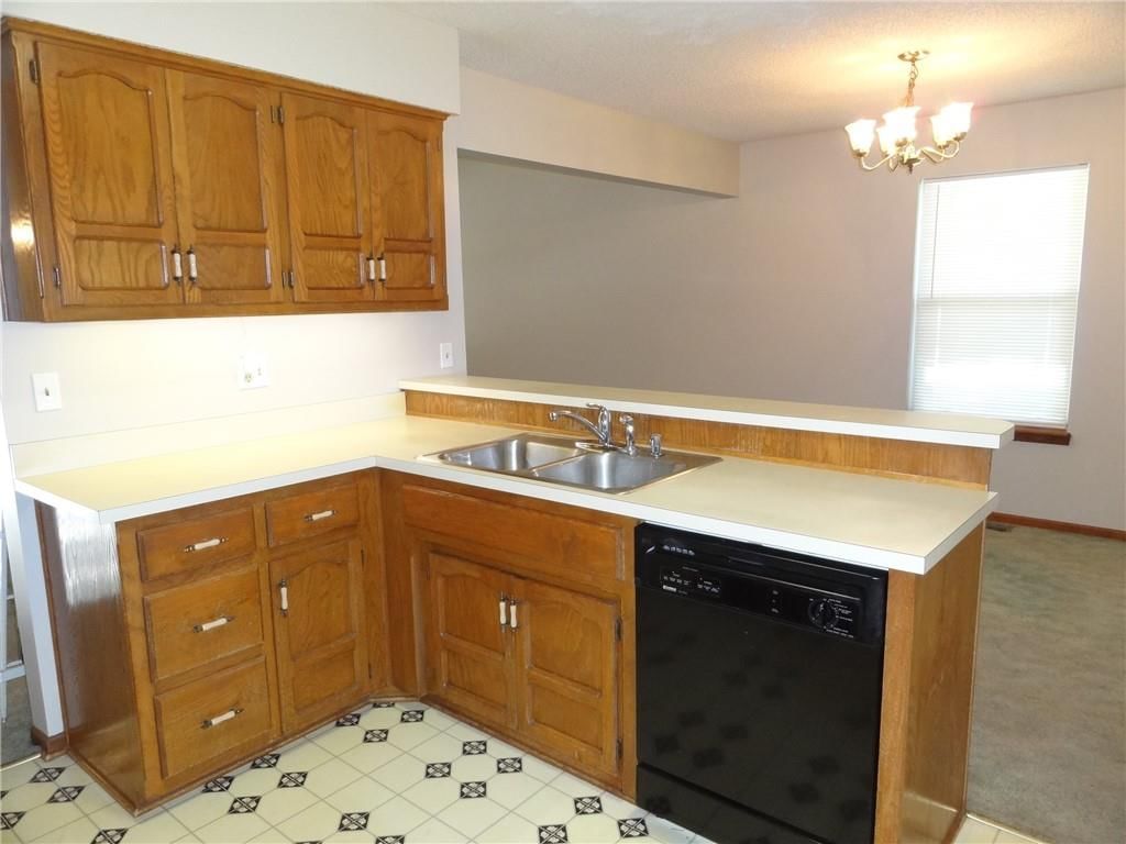 6807 Orchard Street — photo 11