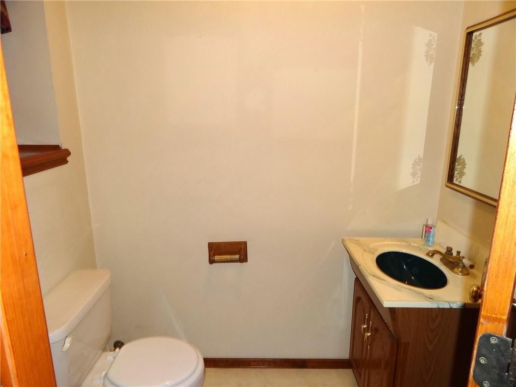 6807 Orchard Street — photo 24