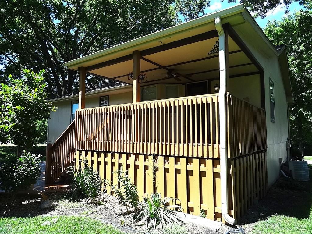 6807 Orchard Street — photo 39