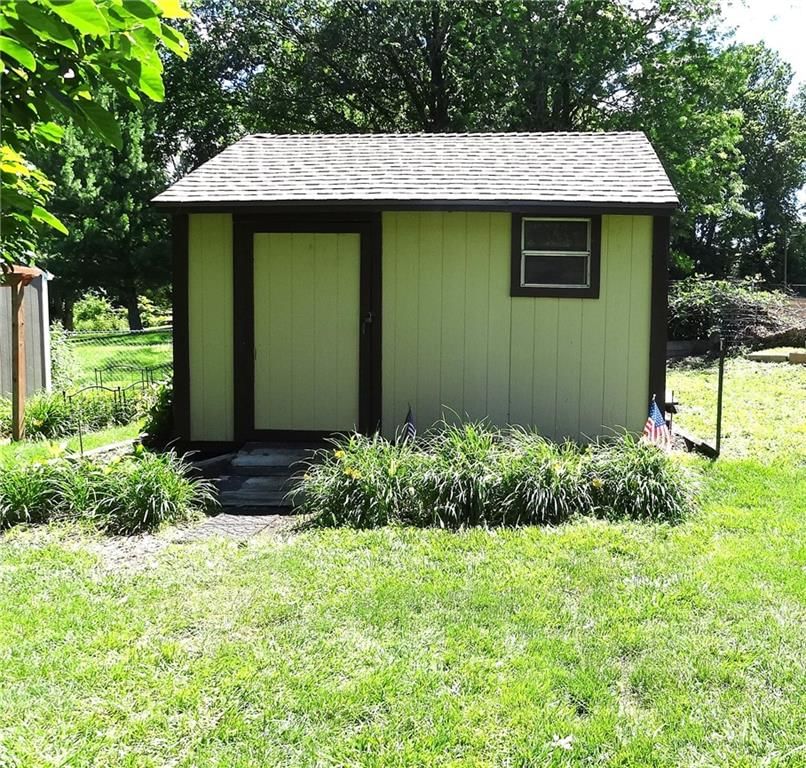 6807 Orchard Street — photo 40