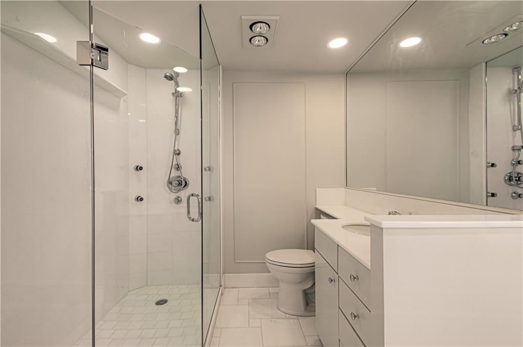 4550 Warwick Boulevard — photo 33