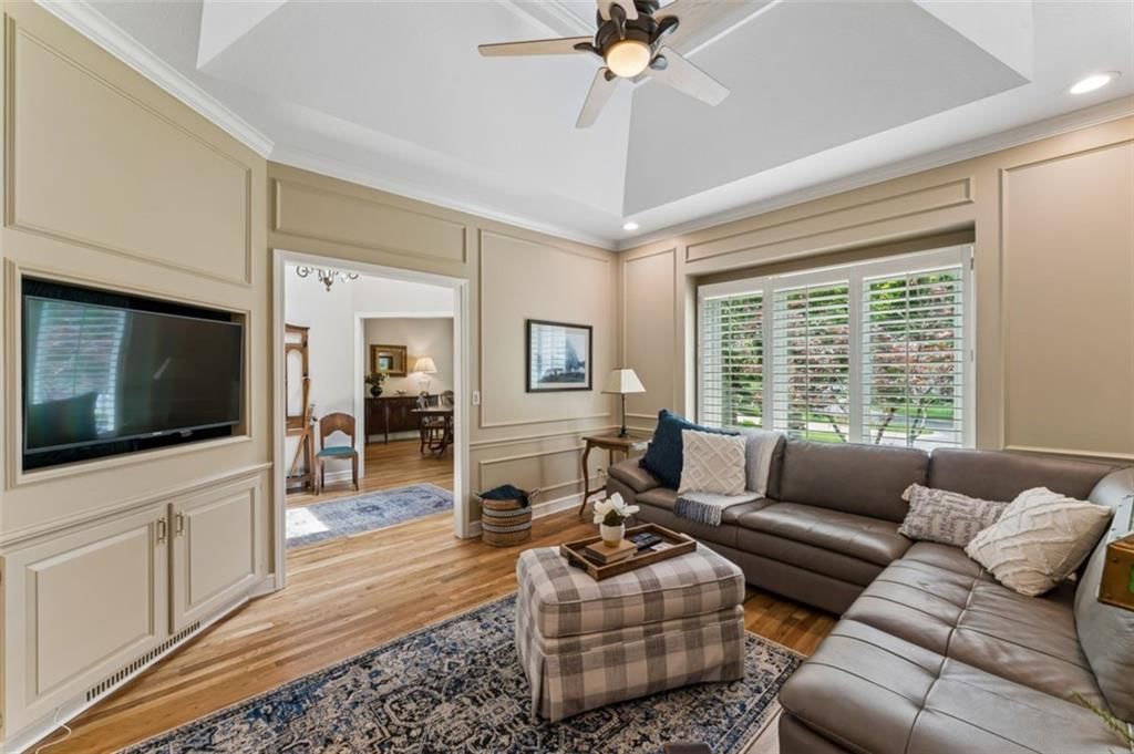 12605 Cedar Street — photo 17