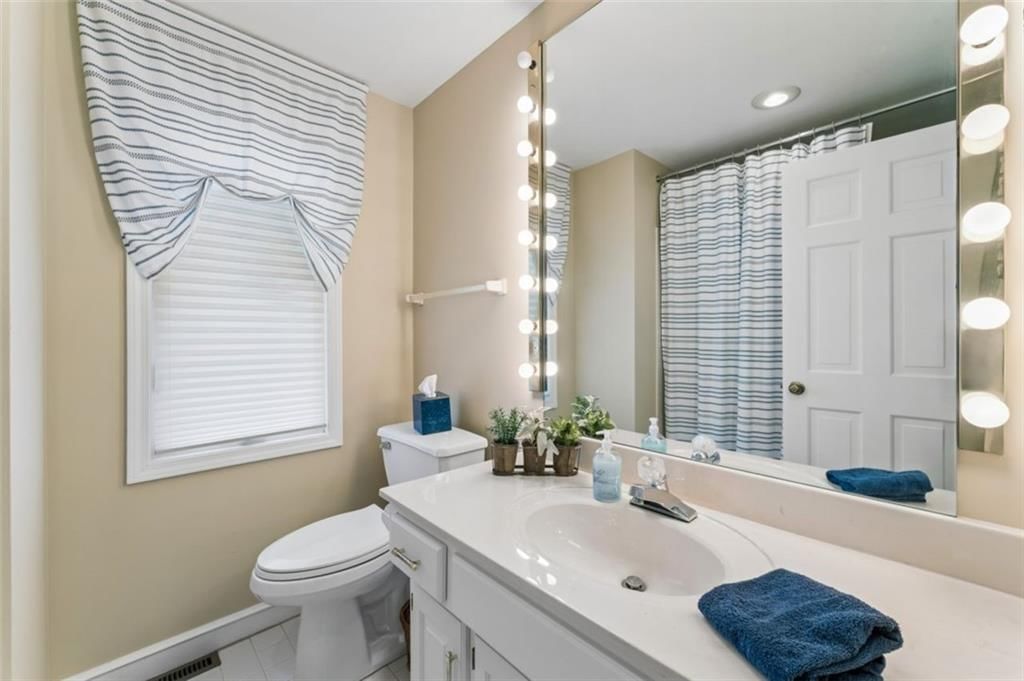 12605 Cedar Street — photo 30