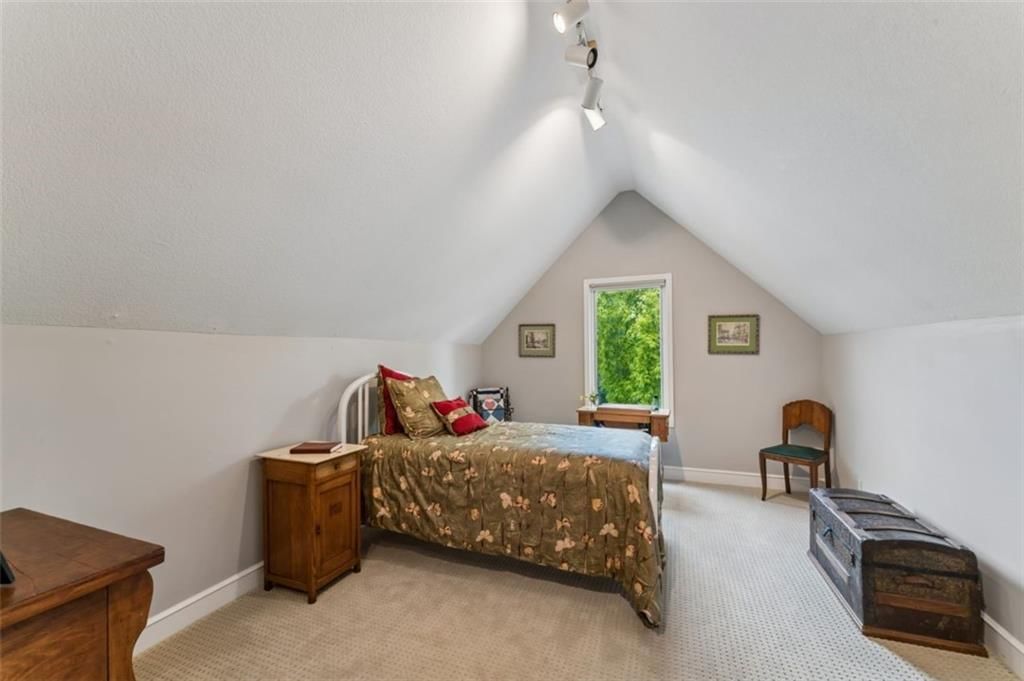 12605 Cedar Street — photo 31