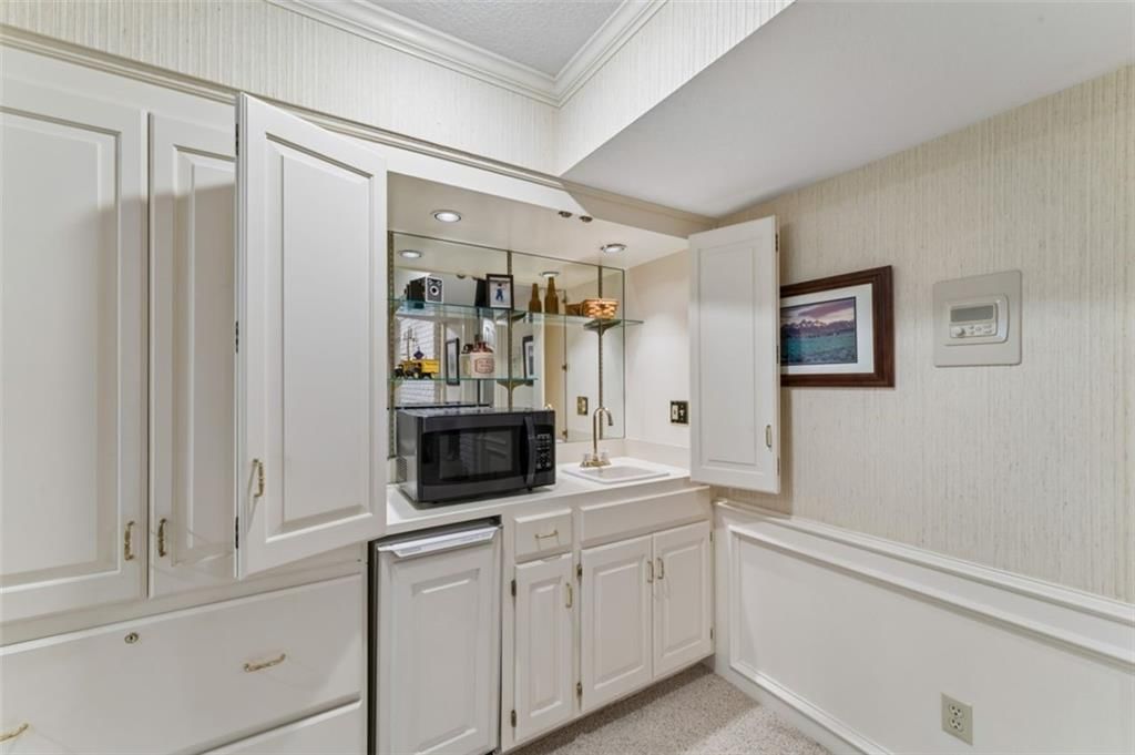 12605 Cedar Street — photo 37