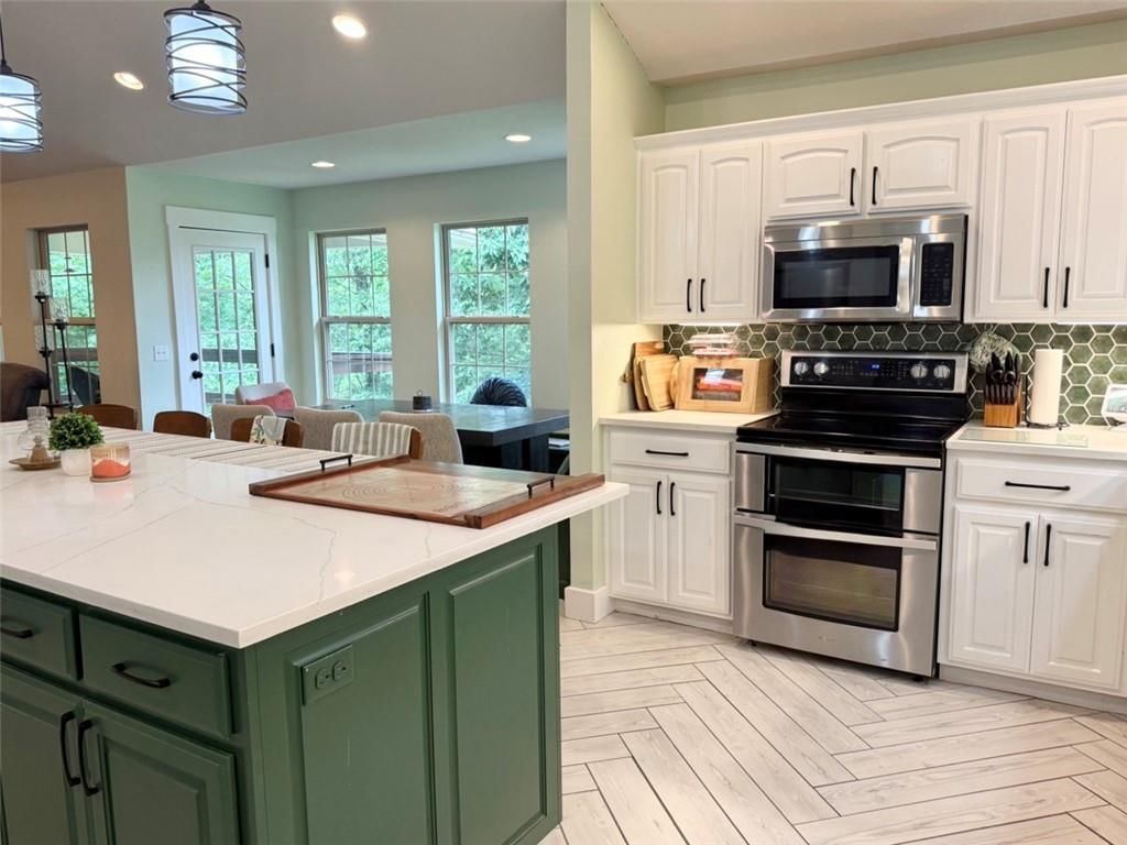17675 Hazel Crest Lane — photo 4