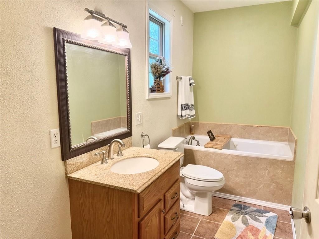 17675 Hazel Crest Lane — photo 15