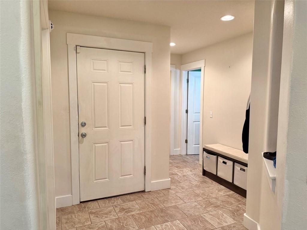 17675 Hazel Crest Lane — photo 31