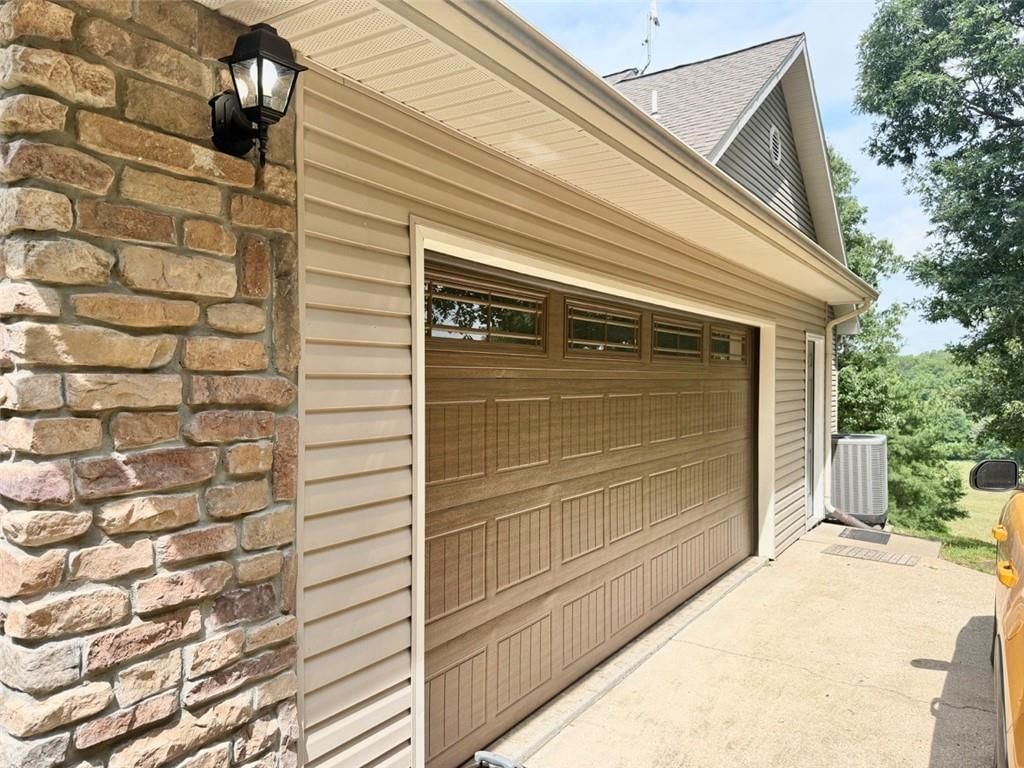 17675 Hazel Crest Lane — photo 71