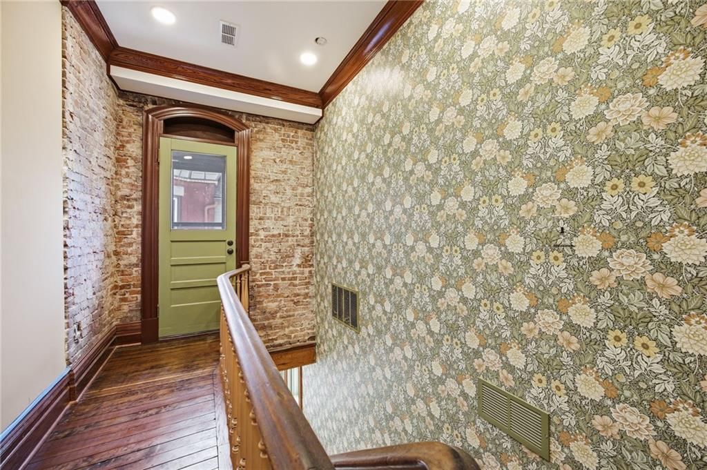 1840 Pendleton Avenue — photo 56