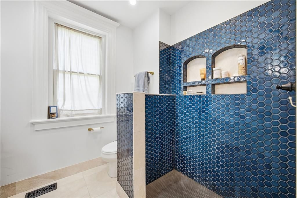 1840 Pendleton Avenue — photo 62