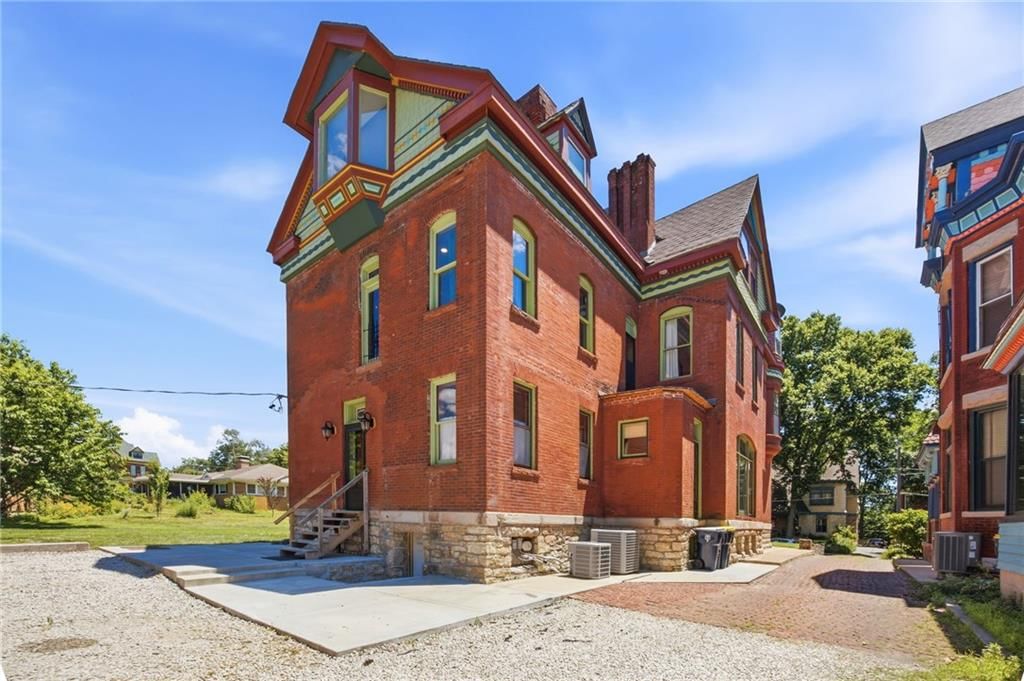 1840 Pendleton Avenue — photo 74