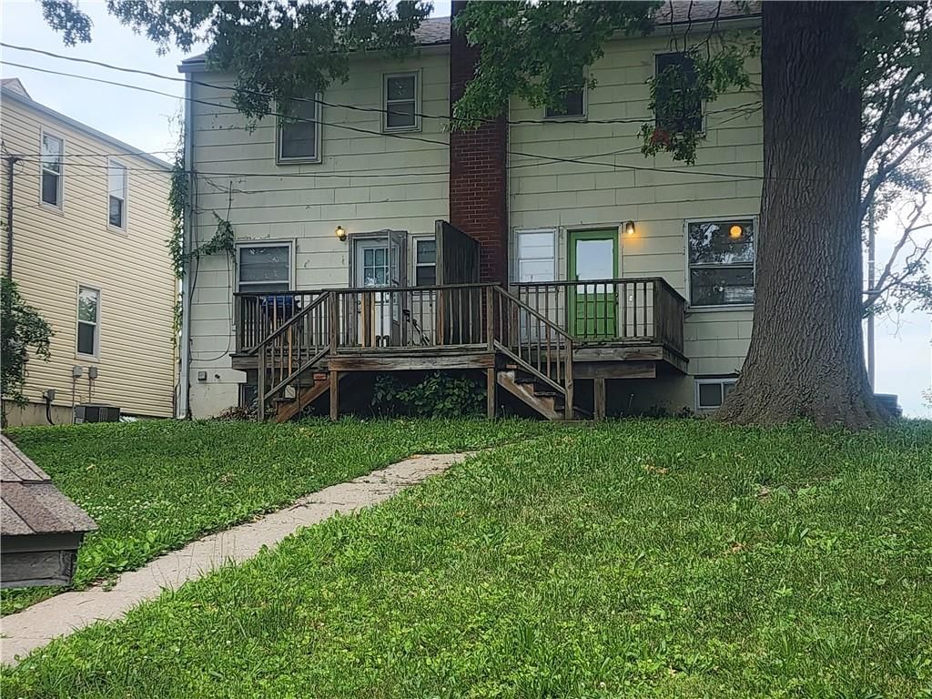 714 S Leonard Street — photo 2