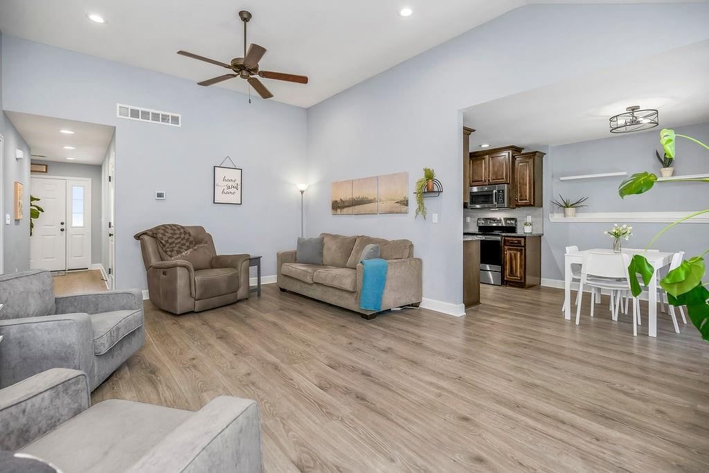 12209 N Pomona Lane — photo 4
