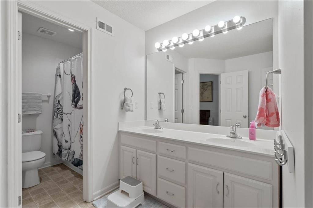 14913 S Turnberry Street — photo 24