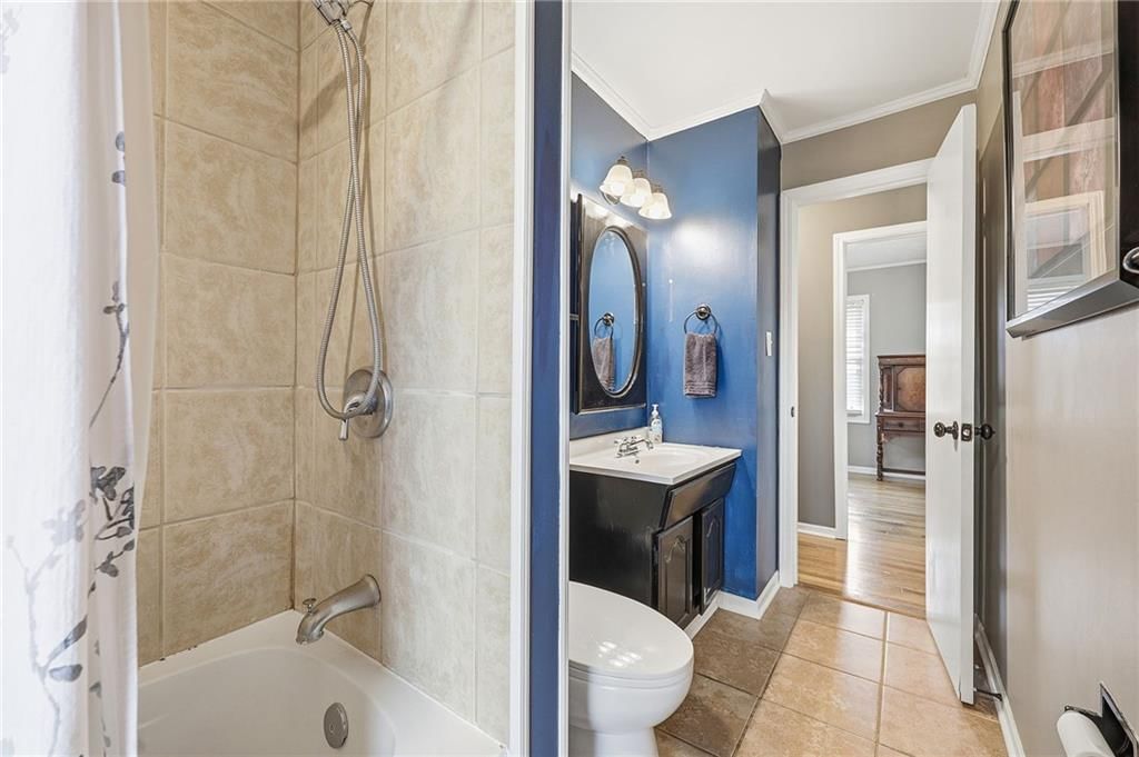 8430 Tauromee Avenue — photo 19