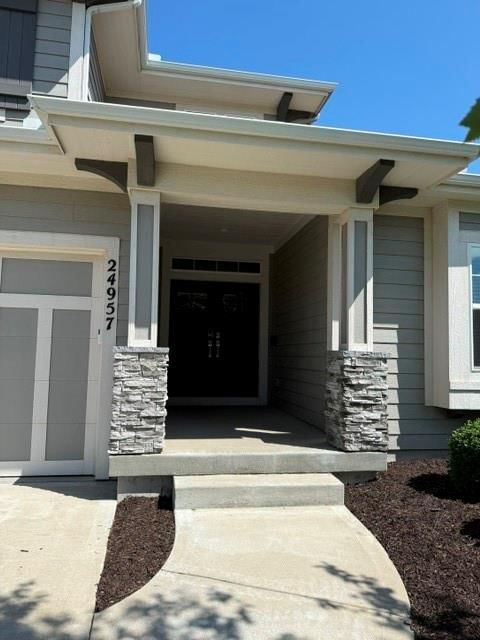 24957 W 114th Street — photo 2