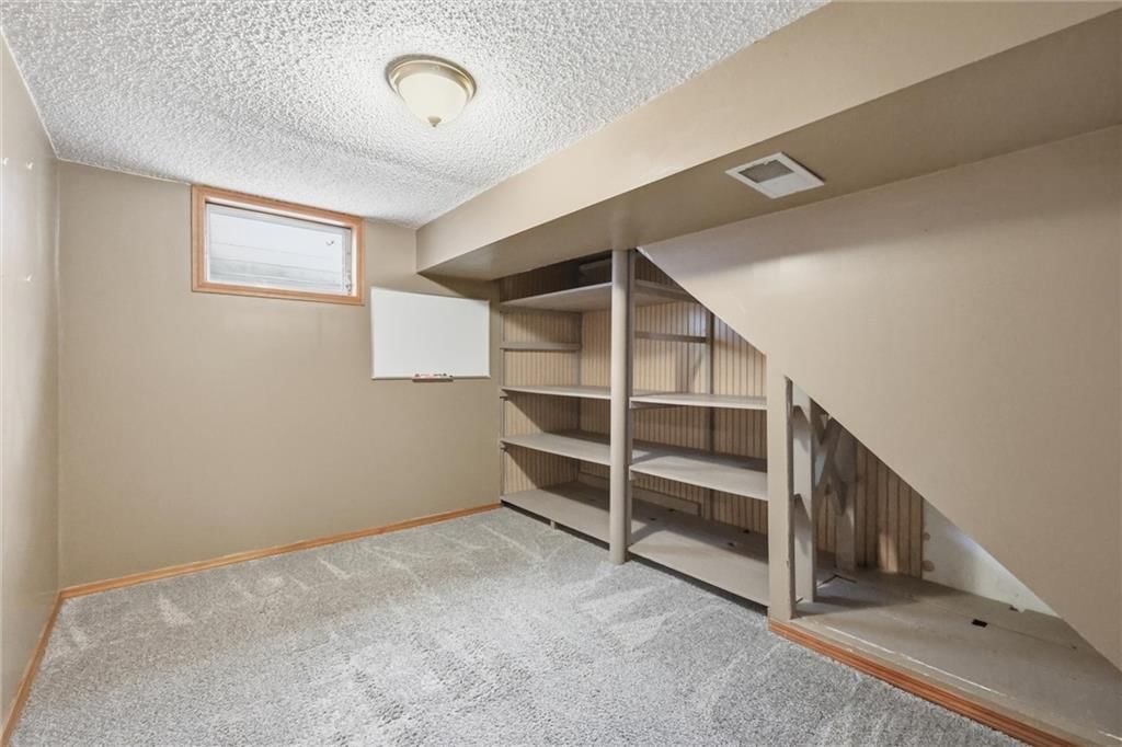 702 W 89TH Street — photo 34