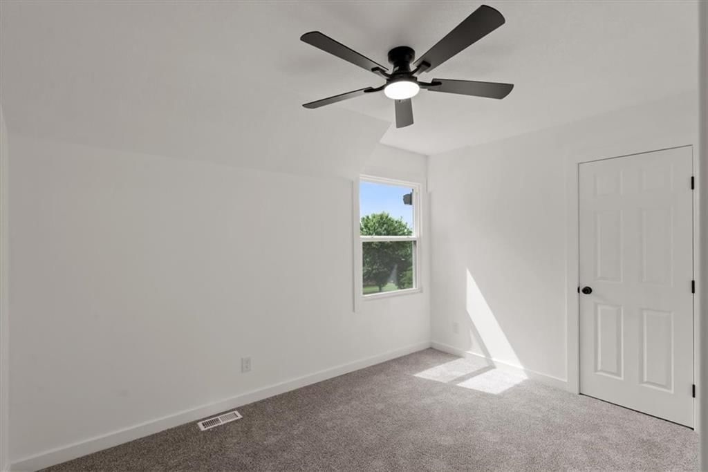 307 S Sunset Lane — photo 18
