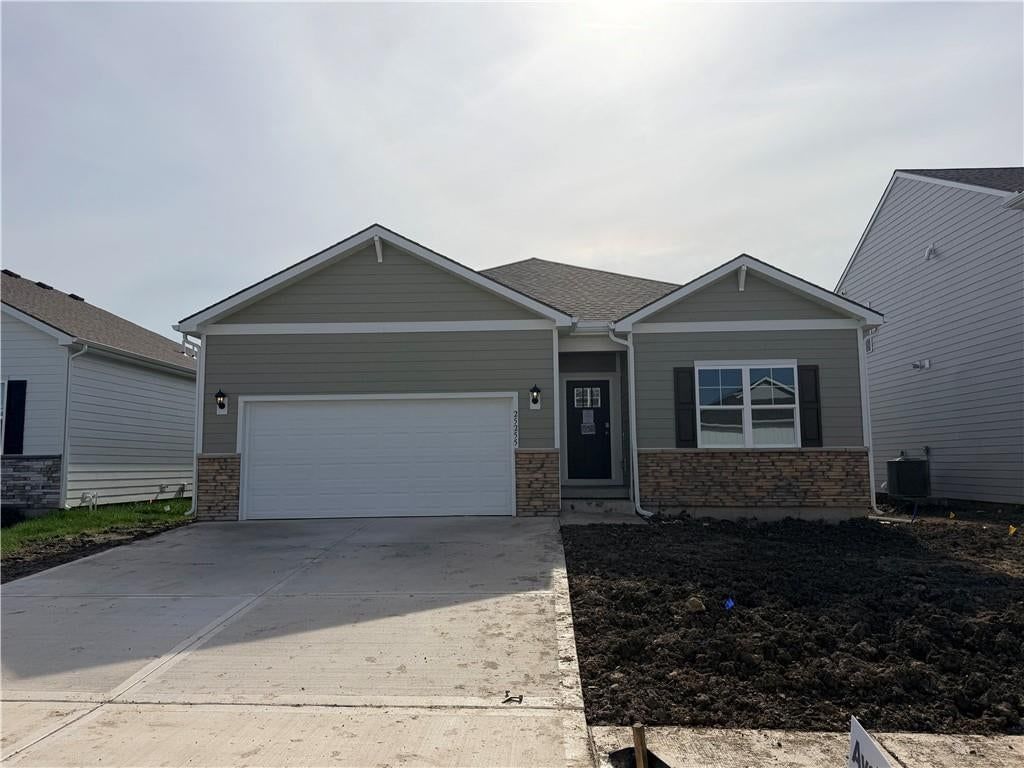 25255 W 177th Terrace, Gardner, KS