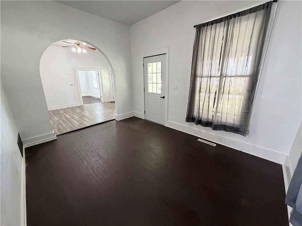 313 W Harrison Street — photo 4