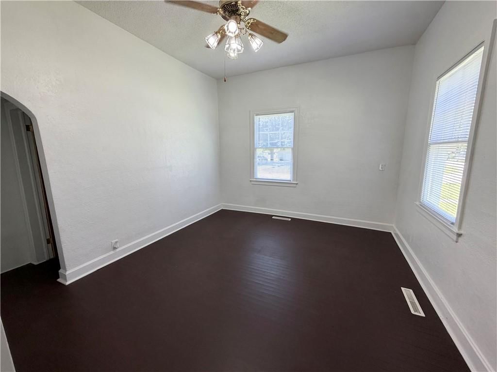 313 W Harrison Street — photo 6