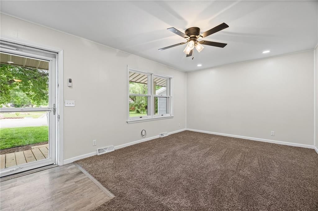 330 N Grant Street — photo 9