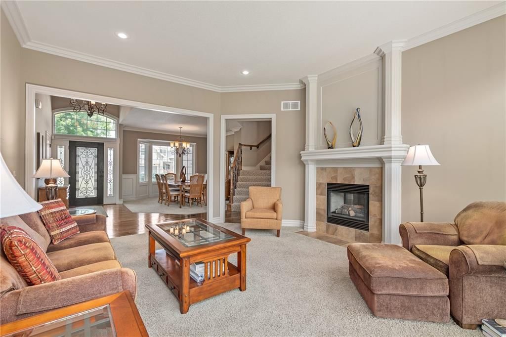 1613 NE Shadow Valley Drive — photo 12