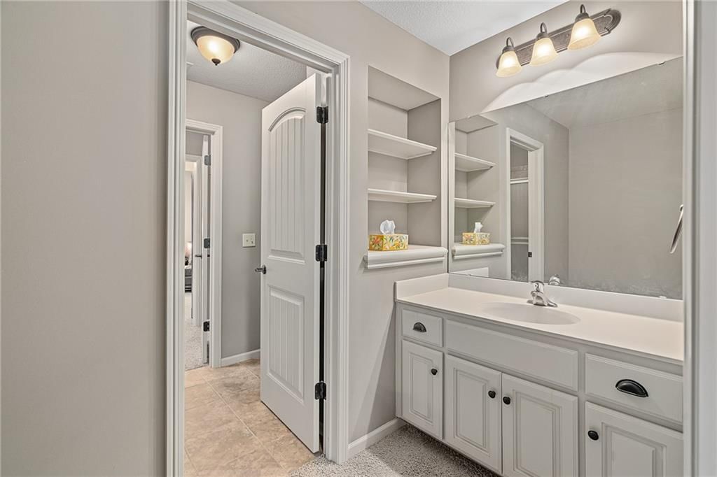 1613 NE Shadow Valley Drive — photo 51