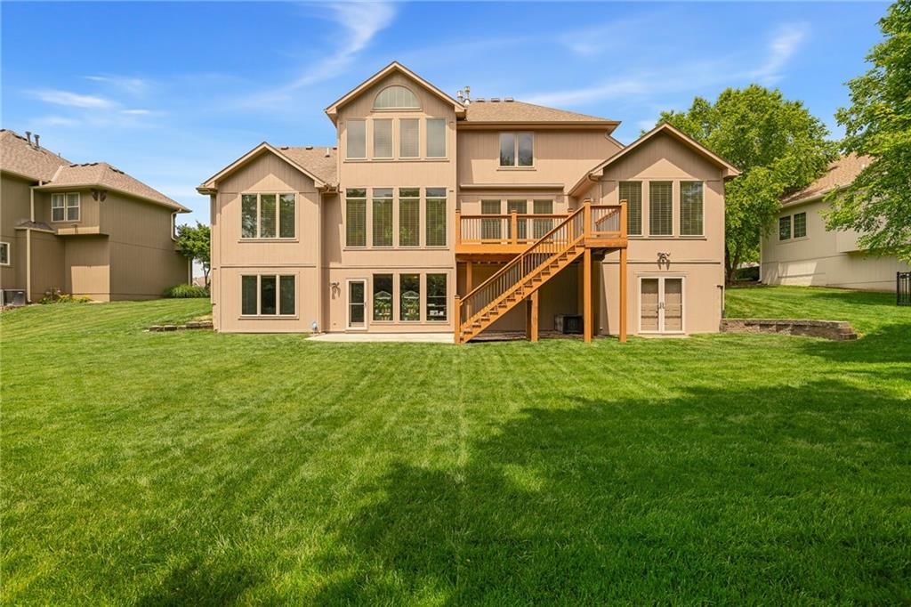 1613 NE Shadow Valley Drive — photo 60