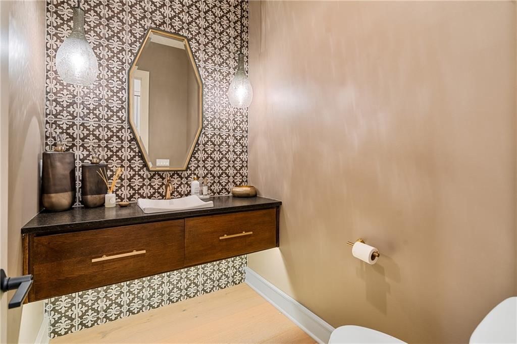 5917 W 137th Street — photo 18