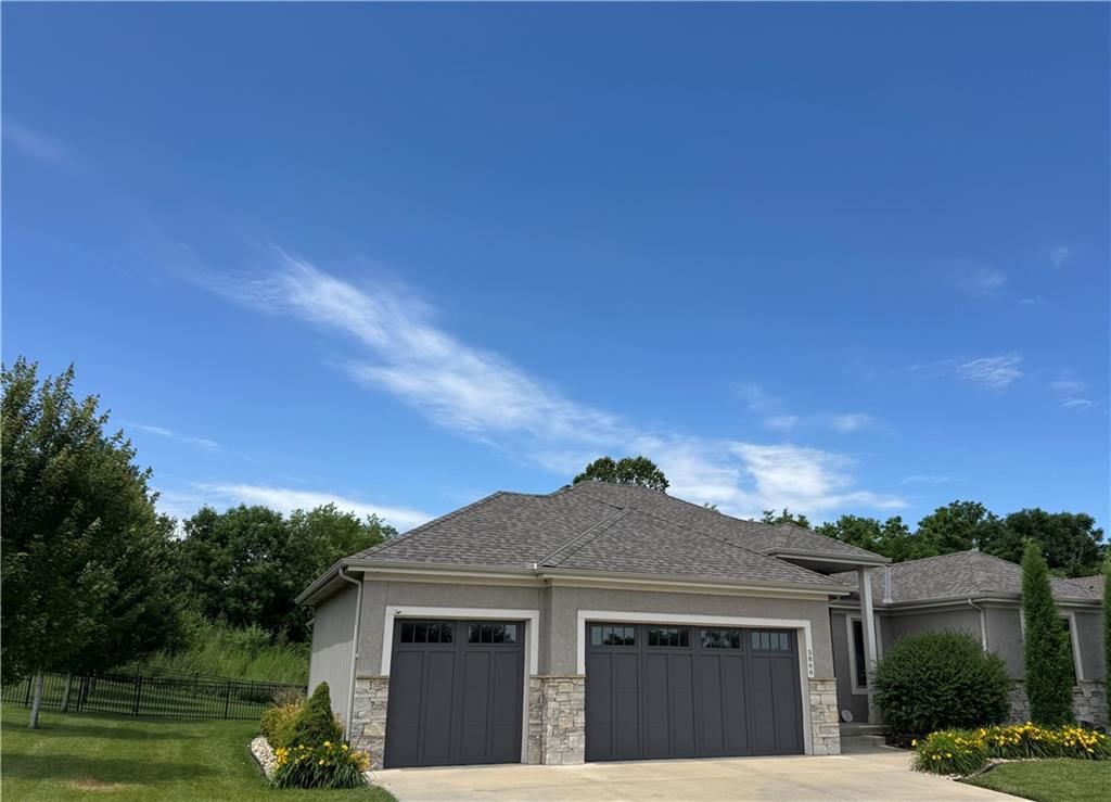 5866 S National Drive — photo 2